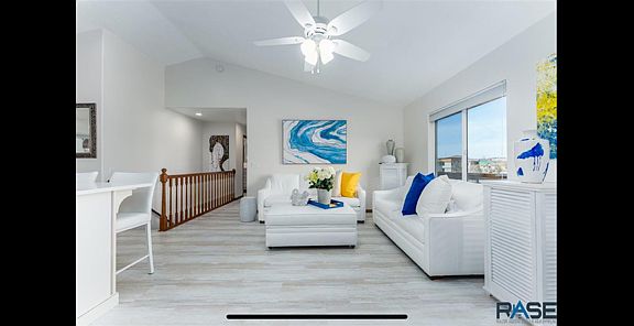 2nd image of 1302 E 61st St #1