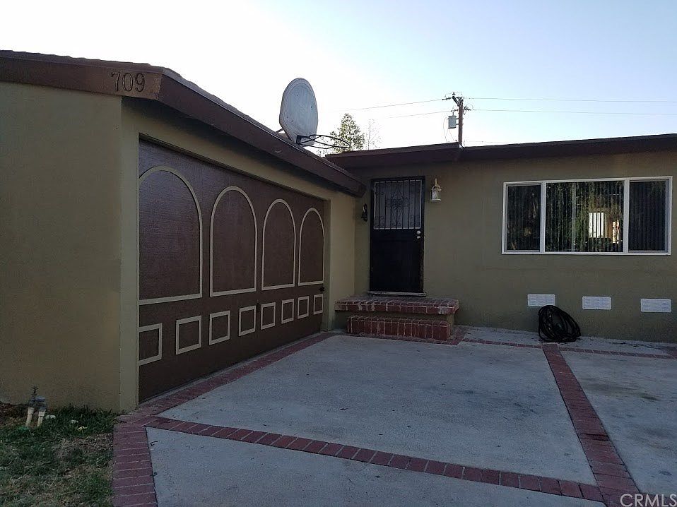 1st image of 709 E Francis St