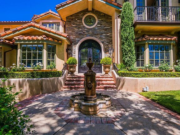 2nd image of 5531 Little Fawn Ct