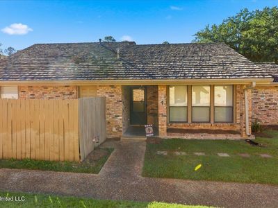 4 Club Oaks Cir, Pearl, MS, 39208