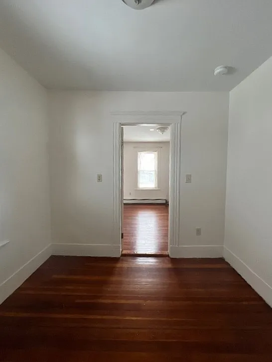 Building Photo - 45 Orchard St #2