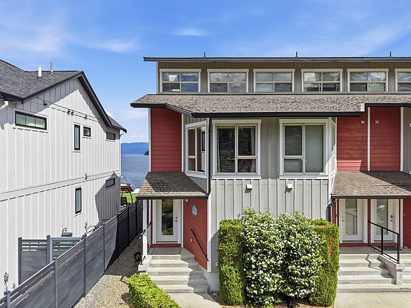 4th image of 1294 Deodar Rd #1