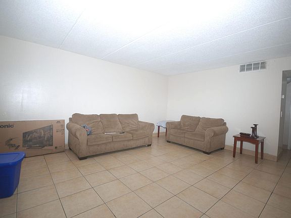 2nd image of 1107 Meadows Circle #1107