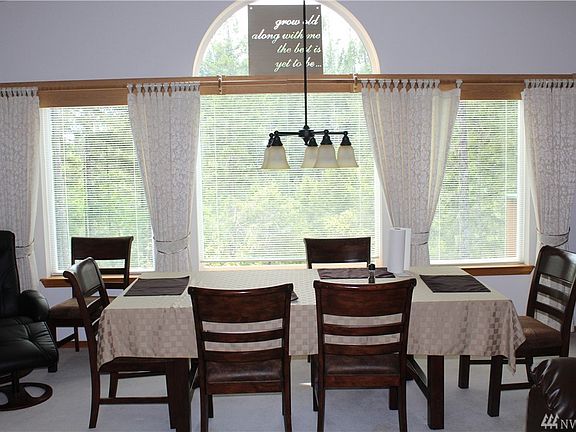 4th image of 61 N Beaver Pl N