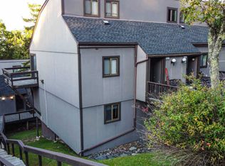 115 Cross Country Ln, Tannersville, PA 18372