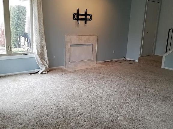 2nd image of 44613 New Hampshire Dr