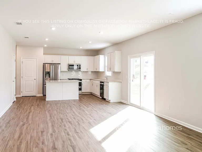 2102 Blackbird Cir — Photo 7