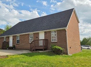 101 Parker Pl, Nicholasville, KY 40356