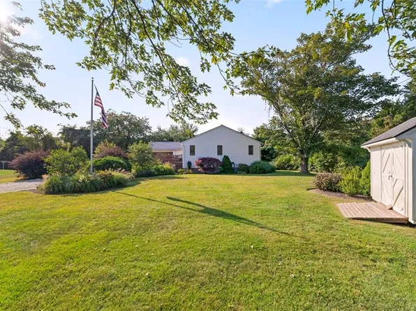 11 Marine Dr, Wakefield, RI 02879