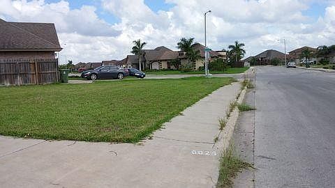 4th image of 6025 Rusty Nail Dr