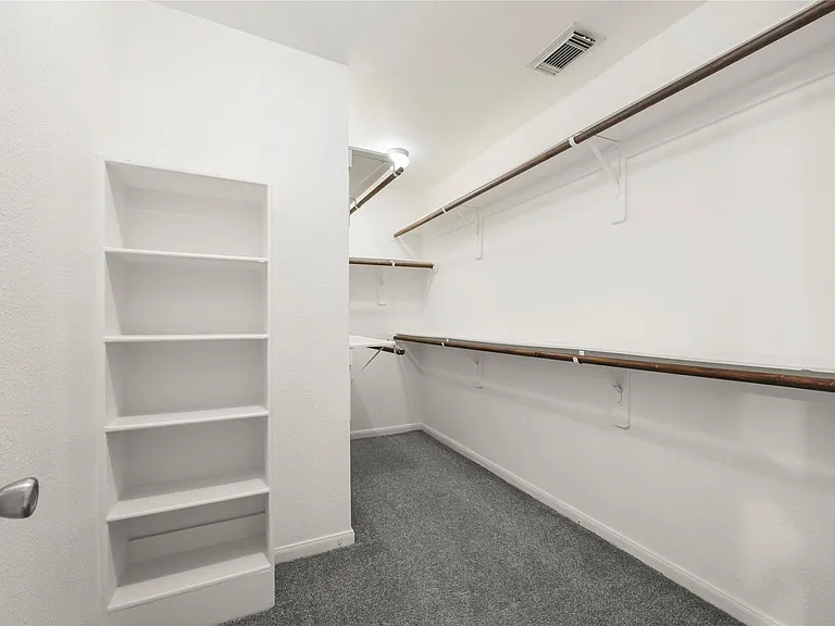 1520 Sherwood Forest St #301 — Photo 10