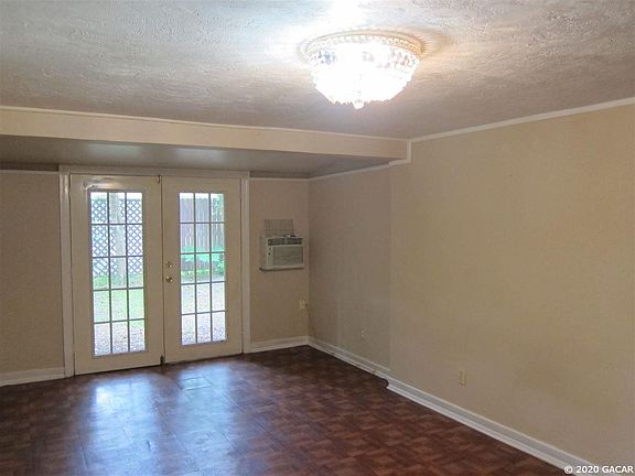 2nd image of 1030 NE 9th St #B