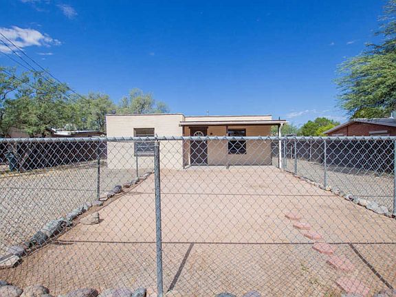 2nd image of 2717 N Sparkman Blvd