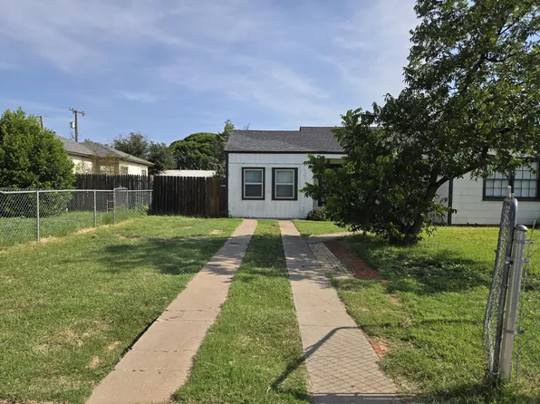 2506 40th St #2, Lubbock, TX 79413