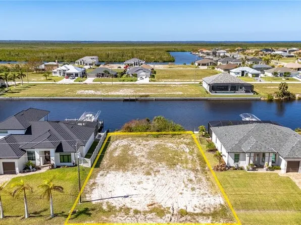 1522 NW 40th PL, CAPE CORAL, FL 33993