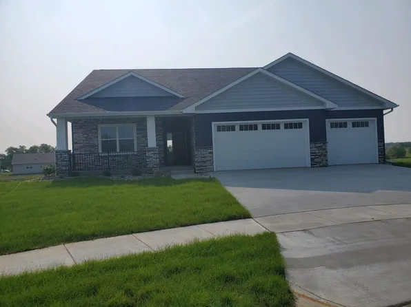 1408 Ohio Ave, Ames, IA 50014