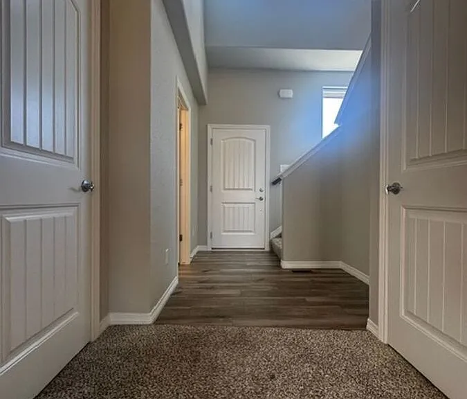 5338 Kingscote Dr — Photo 3