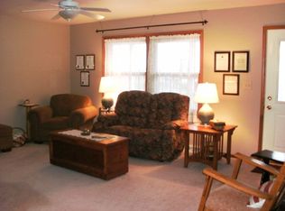 1104 Page St, Kewanee, IL 61443