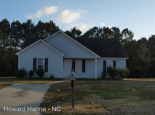 130 Sutton Dr, Elizabeth City, NC 27909