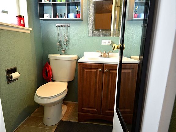 5th image of 1202 138th St E