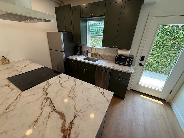 9233 1/4 E Nichols St #9233-1/4 — Photo 6