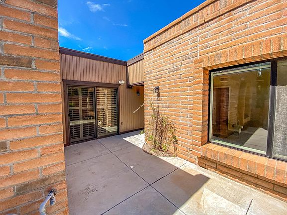 2nd image of 4555 N Camino Campero