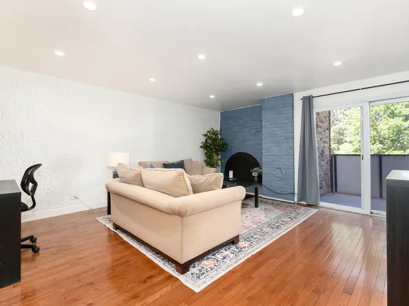 1350 Josephine St, Denver, CO