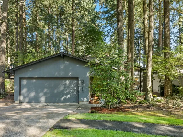 13555 SW Hart Rd, Beaverton, OR 97008