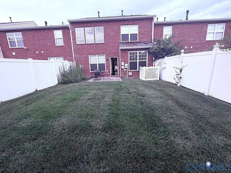 936 Jamerson Ln — Photo 14
