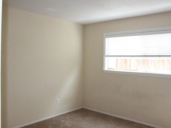 4th image of 5557 Lean Ave