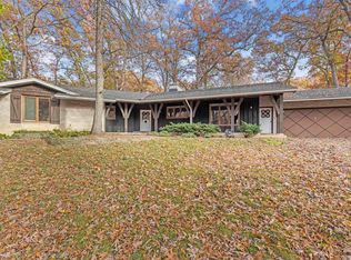 2515 W Chickadee Trl, Rockford, IL