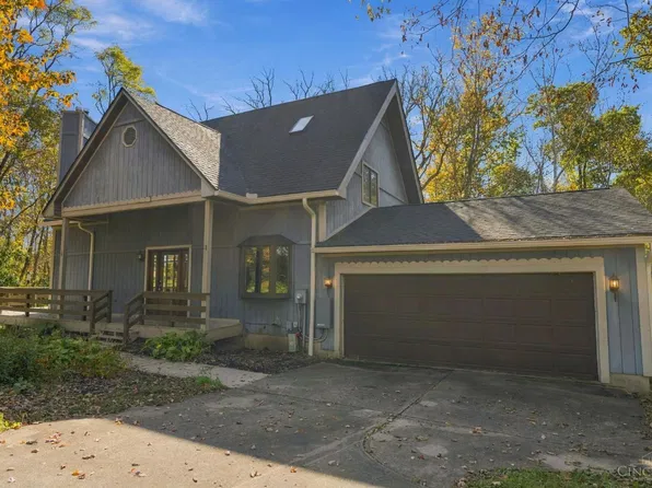 4725 Dewey Dr, Lebanon, OH 45036