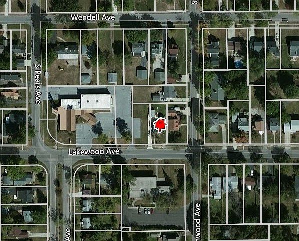 2nd image of 2106 Lakewood Ave