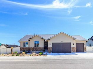 734 Parkridge Pkwy, Spring Creek, NV 89815