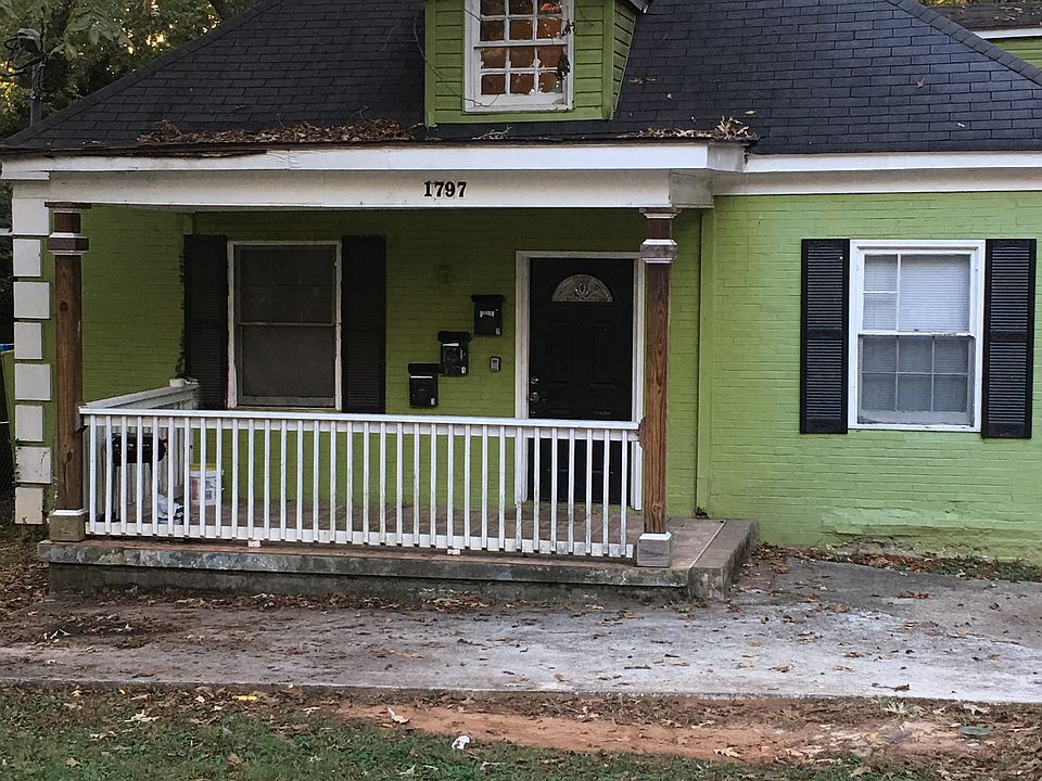 2nd image of 1797 Evans Dr SW