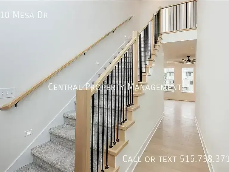 810 Mesa Dr — Photo 3