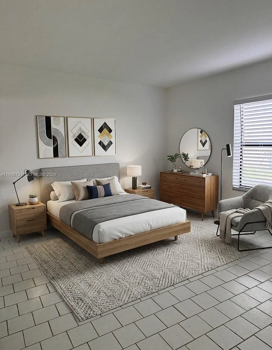 Monterey One Condo — Photo 1