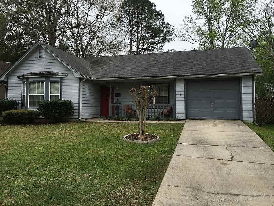1st image of 4126 Laurel Oak Cir