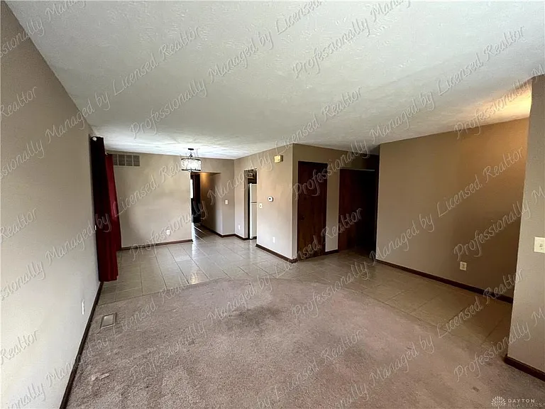 8774 Shadycreek Dr — Photo 6