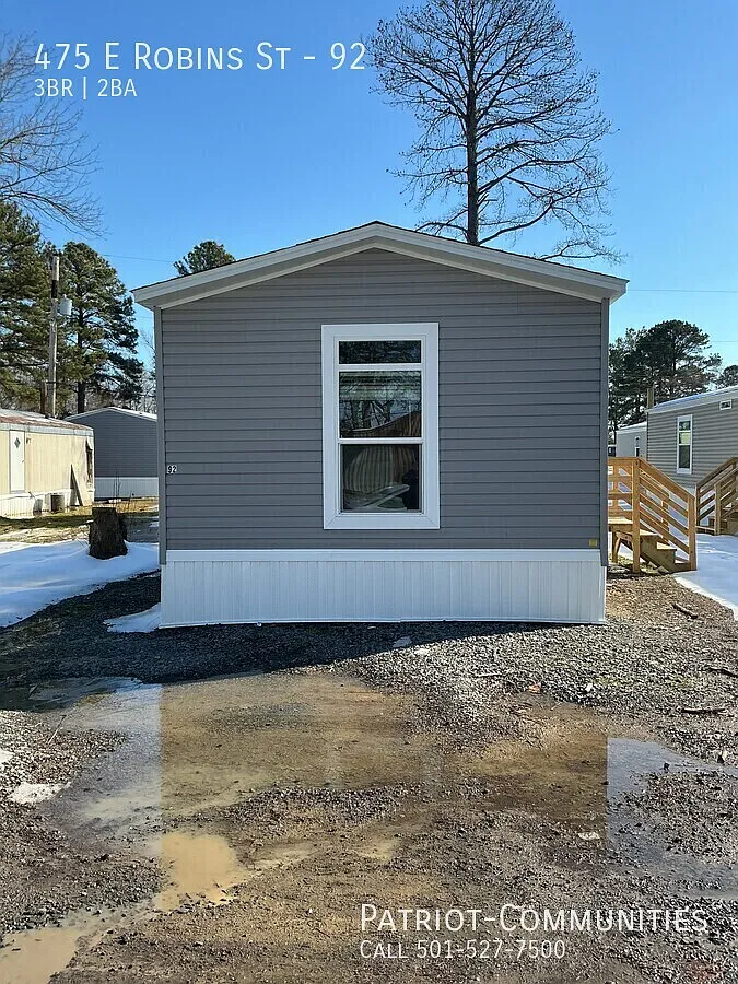 Building Photo - 475 E Robins St #92