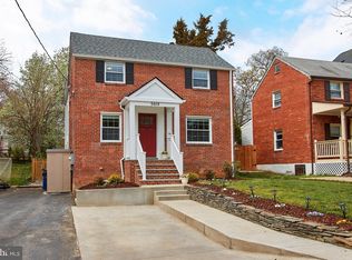 5619 5th St N, Arlington, VA 22205