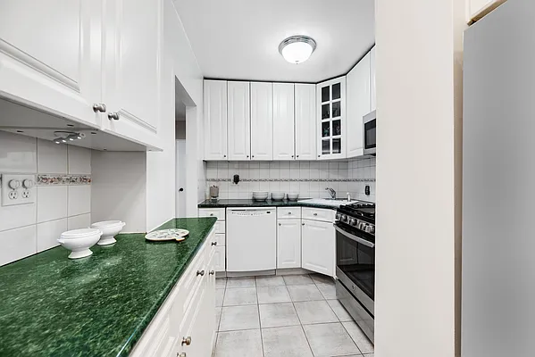 Sold by Brown Harris Stevens | media 4