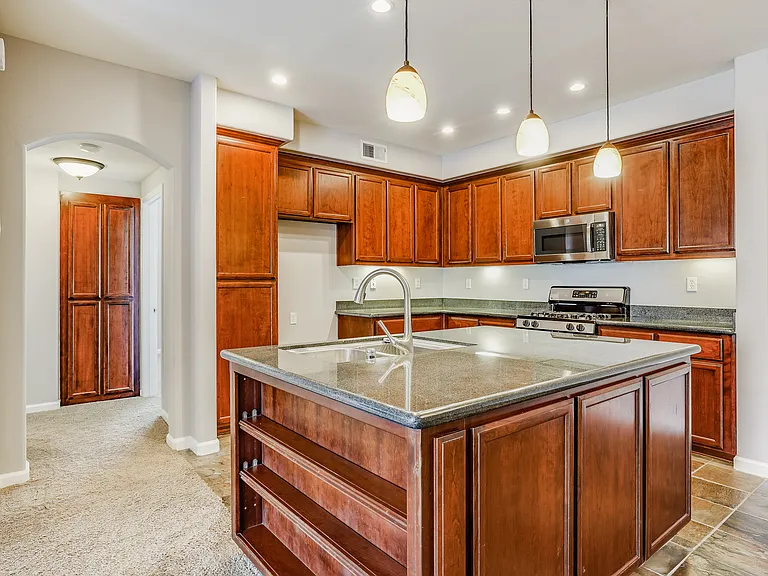 3606 Finnian Way — Photo 5
