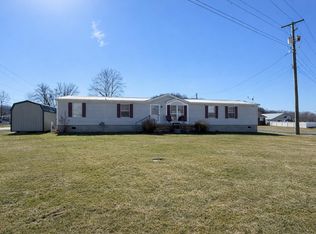 102 Wildcat Dr, Grayson, KY 41143