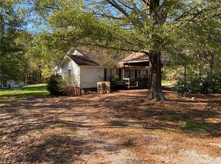 907 W C St, Kannapolis, NC 28081