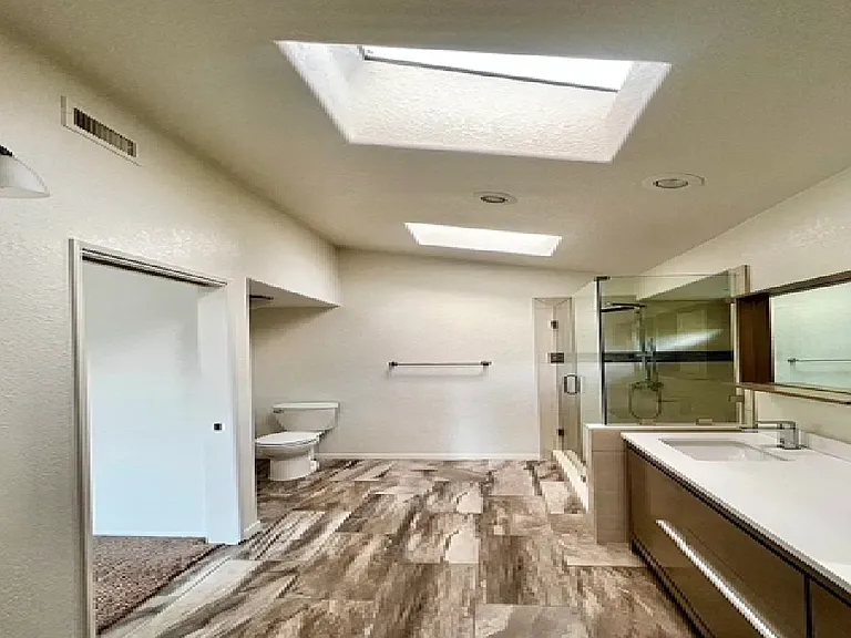 14355 Crestwood Ave — Photo 7
