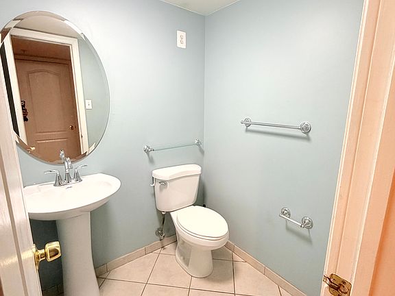 5th image of 13605 Harvest Glen Way