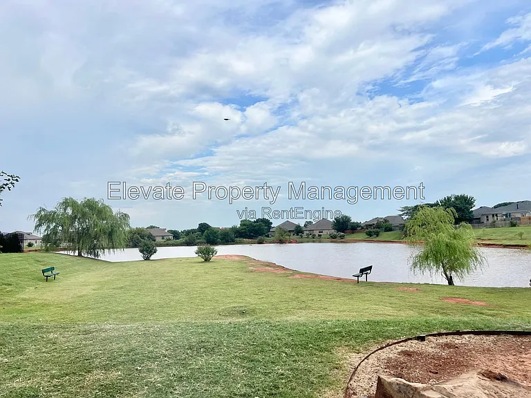 16405 Otter Dr — Photo 3
