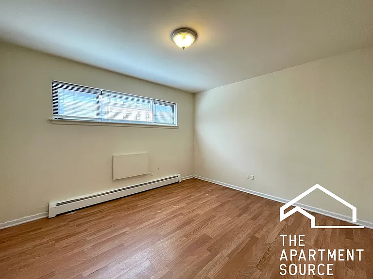 6002 N Kenmore Ave #106 — Photo 10