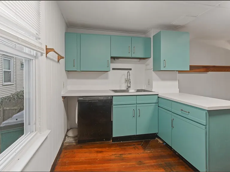 9 Wyatt St #9 — Photo 22
